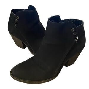 Pop Womens Ankle Boots 10M Black Faux Suede Side Zip Fashion Bootie Shoes Heel